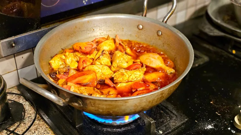 The Acidity Problem Nobody Talks About — And Why It's Ruining Your Homemade Tomato Sauce