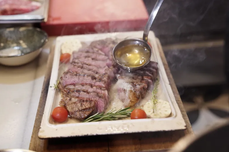 The Five Minutes You're Skipping After Cooking Steak Are the Most Important Ones