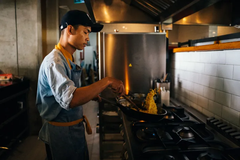 The Smoky Restaurant Secret Your Home Stove Is Quietly Killing — And How to Fight Back